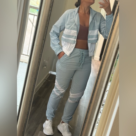 HIGH STANDARDS JOGGER SET - Picture 7 of 14